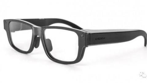 从“卖镜框”到“卖科技”：我跟在老张屁股后头跑了三趟深圳，才搞明白AI智能眼镜代理合作的水到底有多深